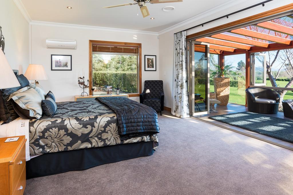 Aldaha Luxury Accommodation Blenheim Bagian luar foto